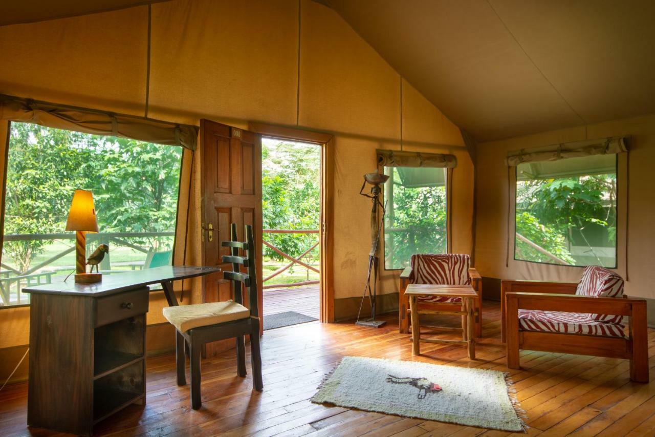 Lake Naivasha Crescent Camp מראה חיצוני תמונה